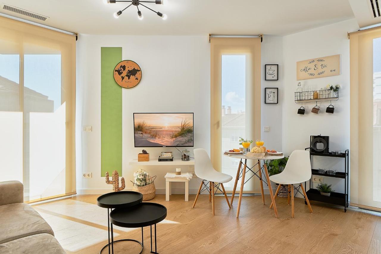 Sunny Elite Apartment Málaga Exterior foto